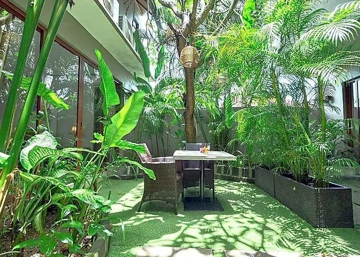 Puri Sabina Bed & Breakfast Jimbaran